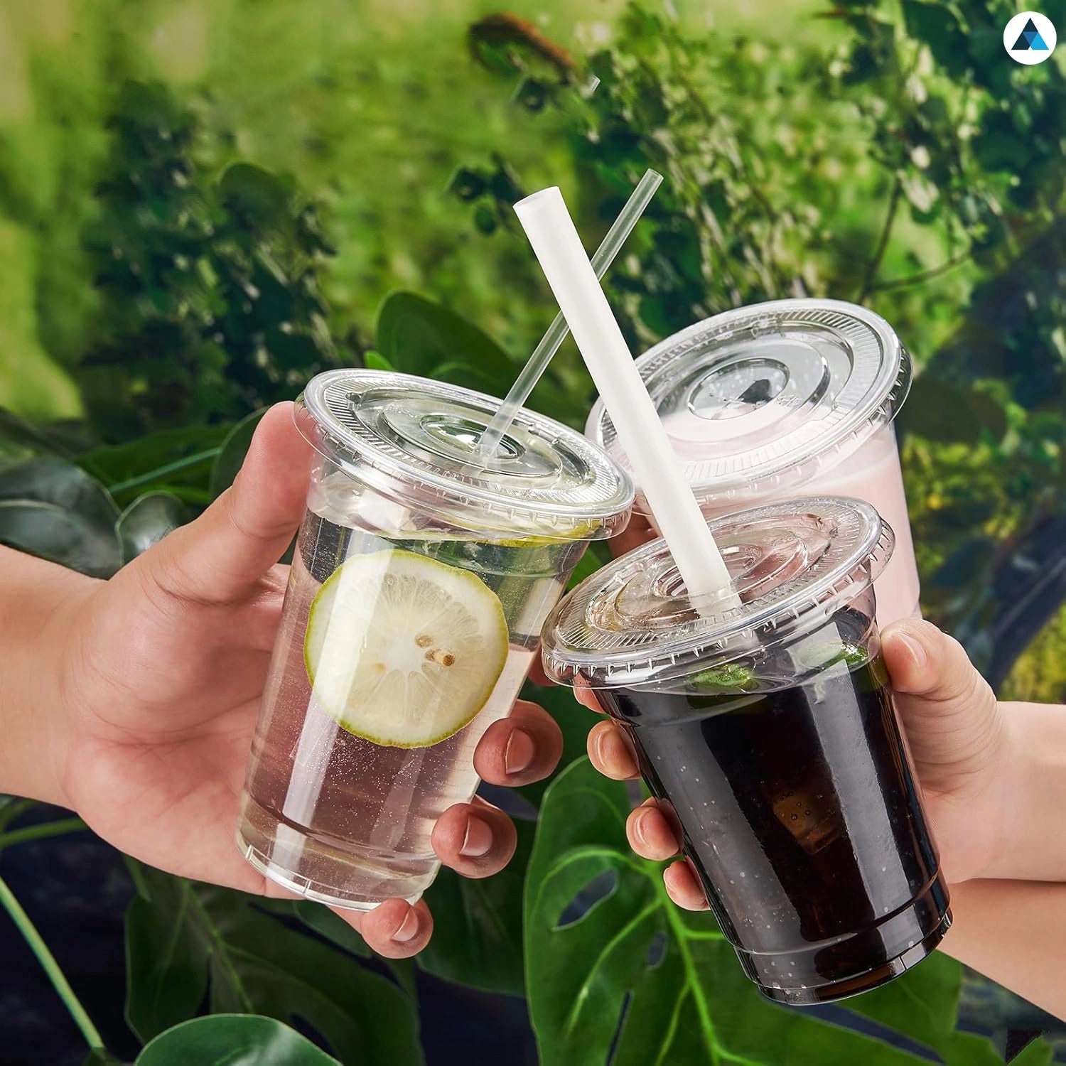 Crystal Clear Smoothie Cups with Flat Lids